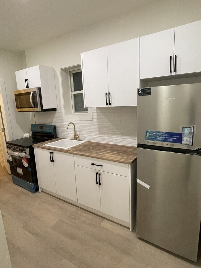 Photo - 151 Colborne St Unité 165A