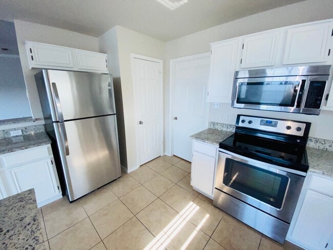 Photo - 2918 Hilton Head Dr