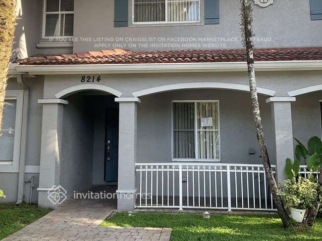 Building Photo - 8214 SW 29th St