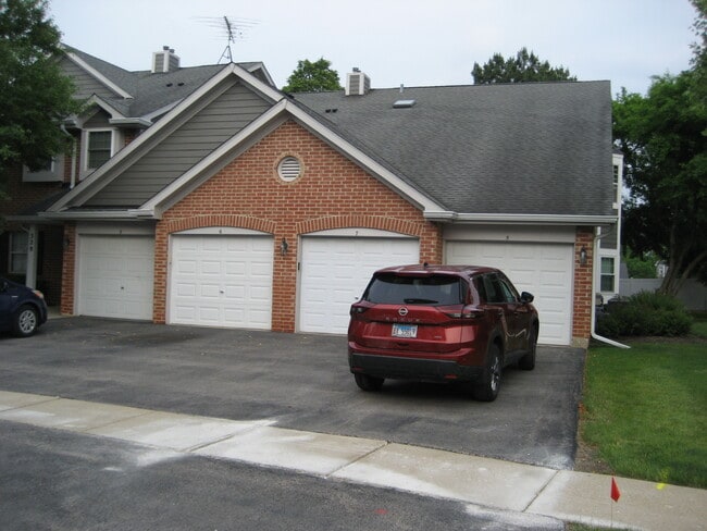 Photo - 329 Pembroke Ct Unidad 5 Rental