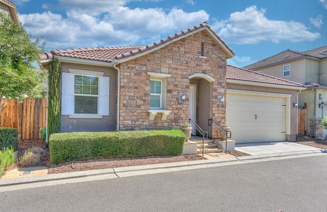 Photo - Spacious 3-Bedroom Home with a Backyard in Harlan Ranch Community!