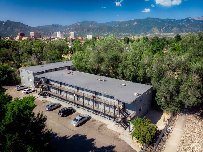Building Photo - Jasmine Springs Rental