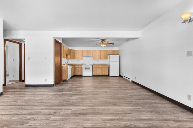 Woodfield Circle Apartments