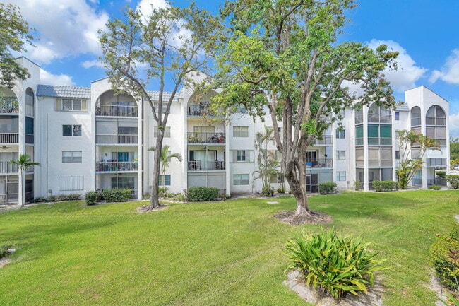 Photo - 3360 Spanish Moss Terrace Unit 211