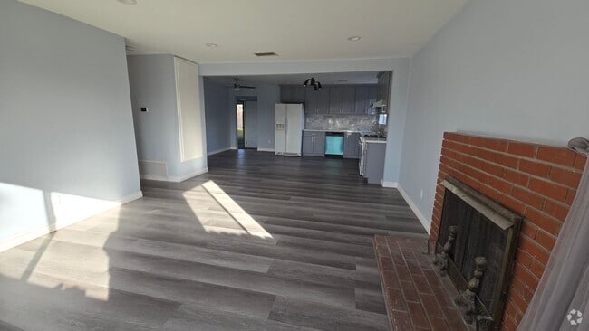 Building Photo - 9985 Amherst Ave Rental