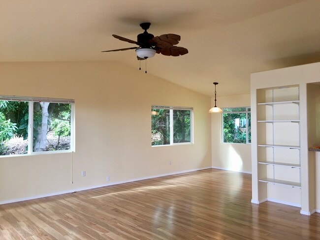 Building Photo - 74 -5051 Malia Pl Unit Upstairs Rental