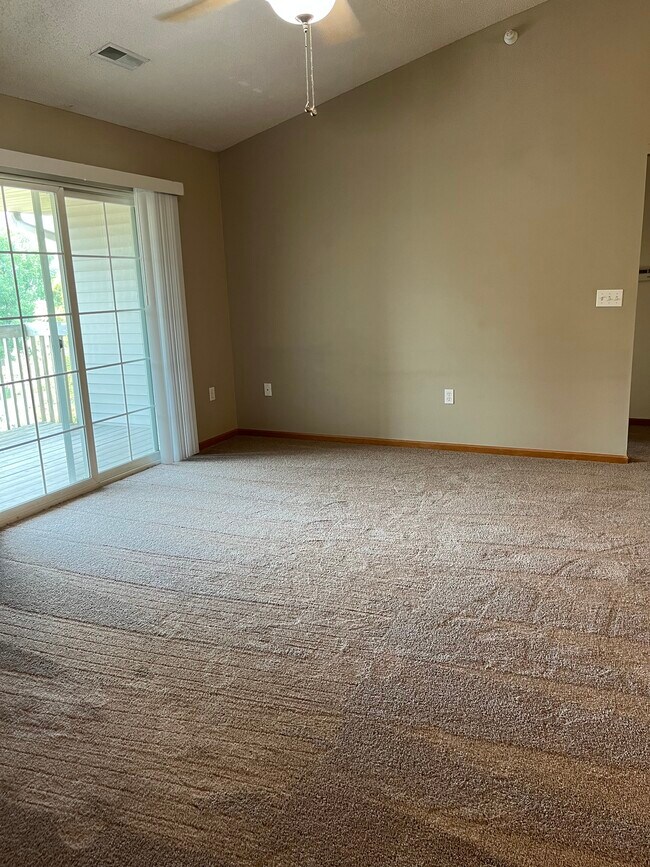 Photo - 90 Jefferson St