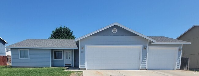 Building Photo - 4-Bedroom Gem in Pasco – Fresh Paint, New ... Rental