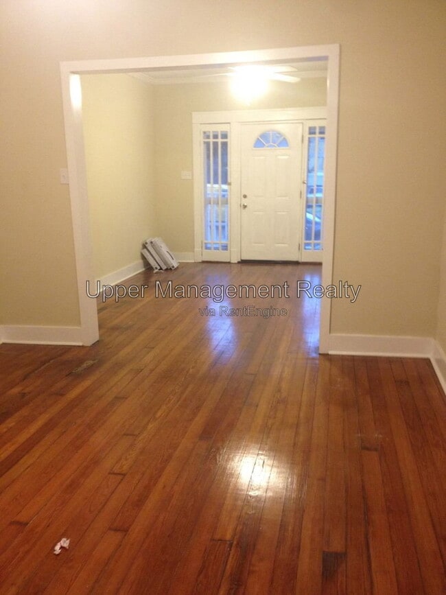 Photo - 3628 Toledano St
