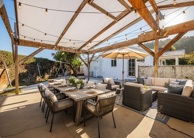 Photo - 3 Bedroom Home with Outdoor Space in Frogtown!