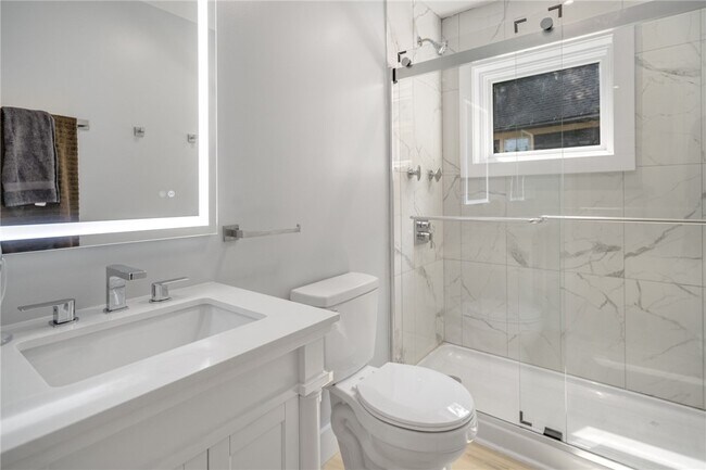 Photo - 200 Highland Ave