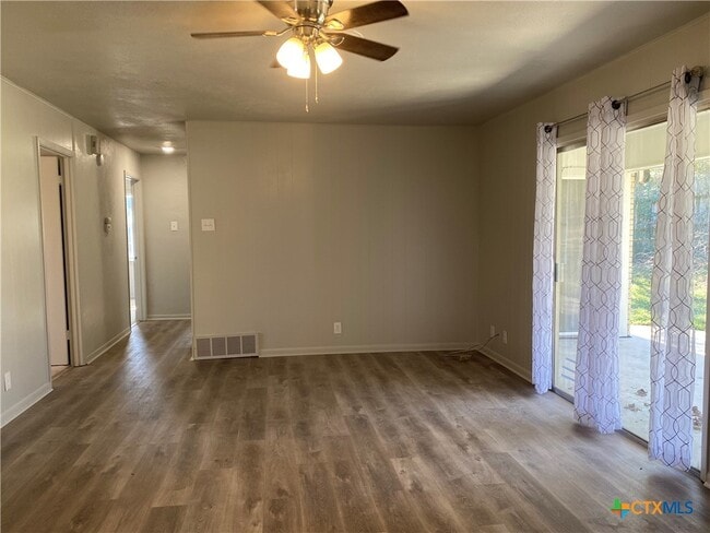Photo - 706 Forest Dr