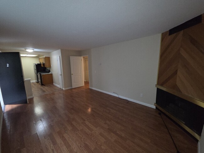 1331 Castlemont Ave Unit 2