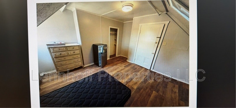 Photo - 100 Pearl St