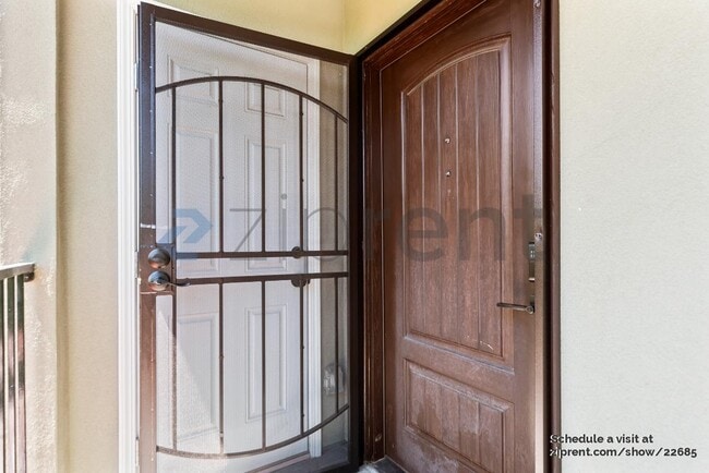 Photo - 1419 Flickinger Ave