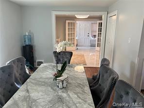 Photo - 1261 Waverly St