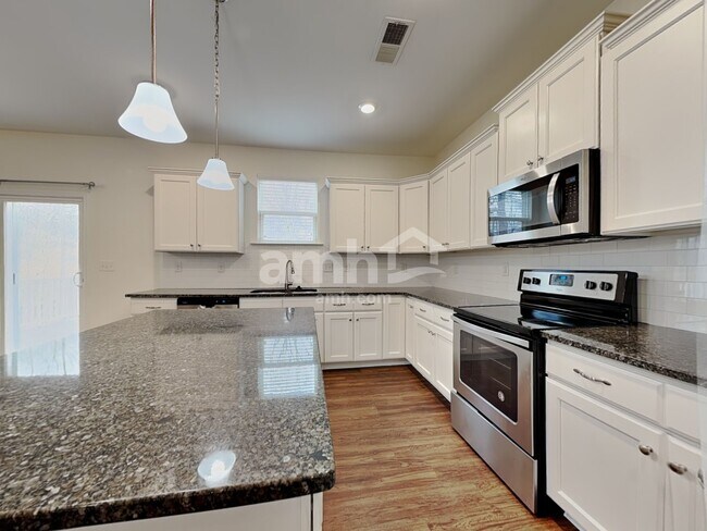 3436 Shady Cove Ct
