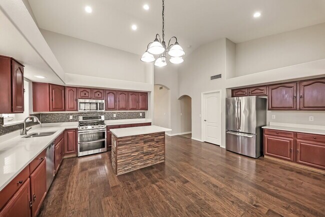 Photo - 10014 W Irma Ln