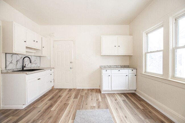 Photo - 3331 E 140th St Unit 3331 E140th 2