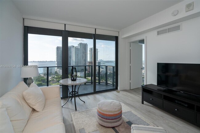 Photo - 121 NE 34th St Unit 2505