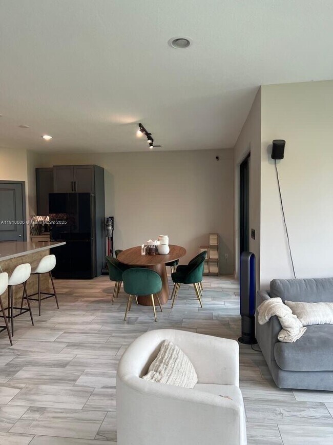 Photo - 8813 Antarus Dr