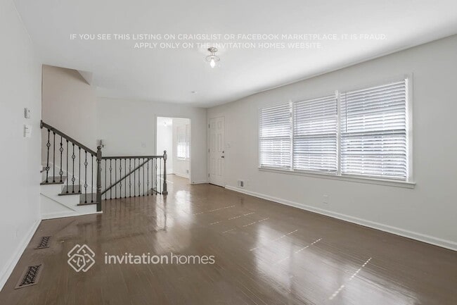 Photo - 2372 Oakridge Ct