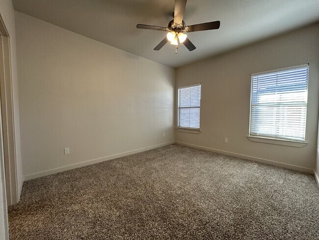 Photo - Townhome near Cooper Elementary - Comfortable Living Awaits!