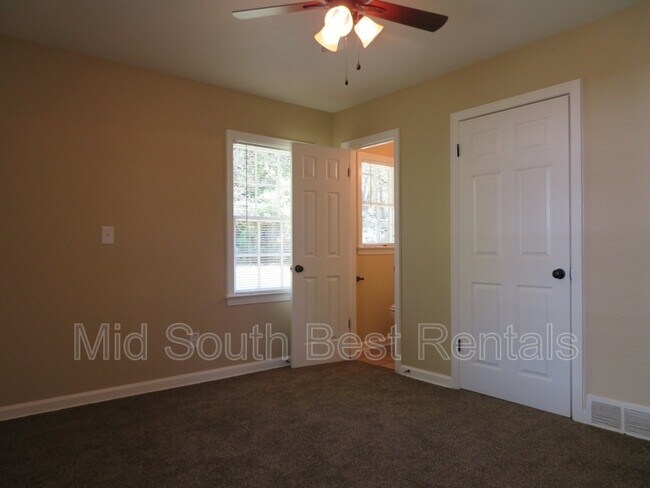 Photo - 4166 Argonne St