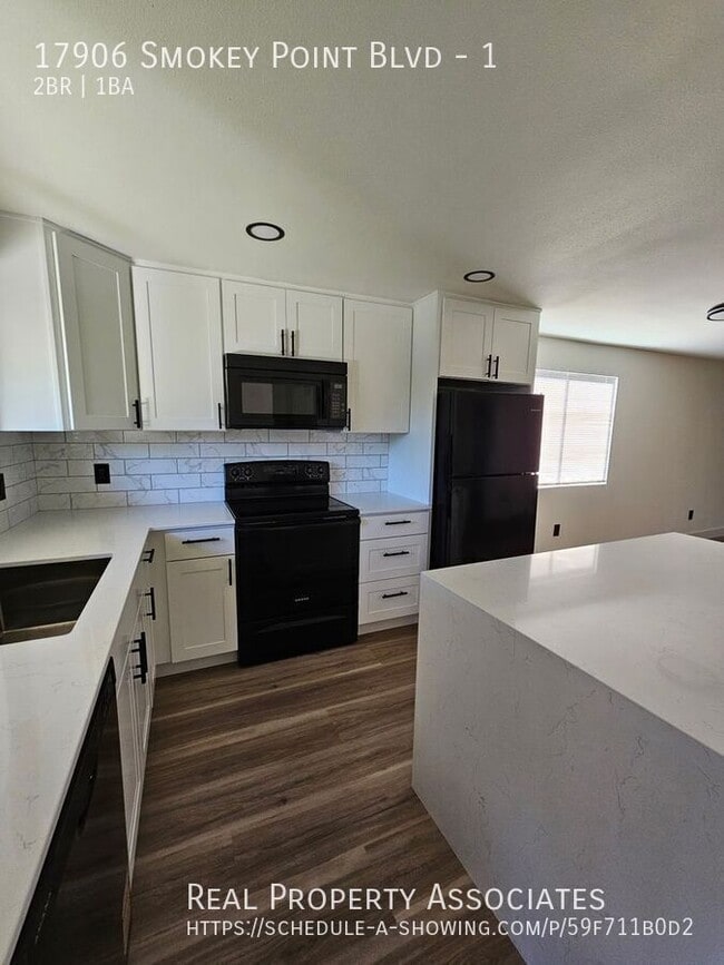 Photo - 17906 Smokey Point Blvd Unit 1