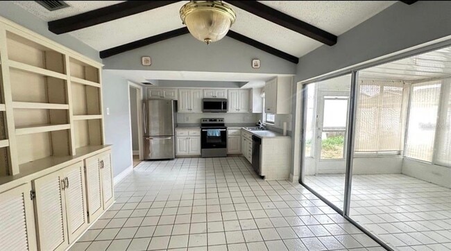 Photo - 2380 Timbercrest Cir W