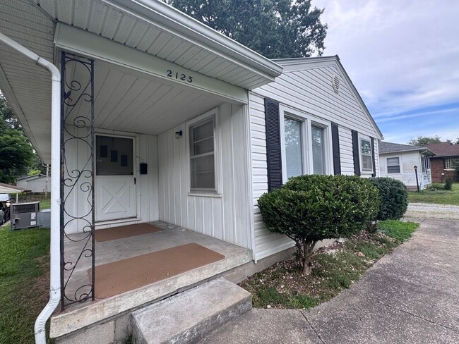 Photo - House in Paducah City Limits