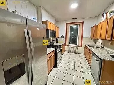 Photo - 688 Parker St Unit 2