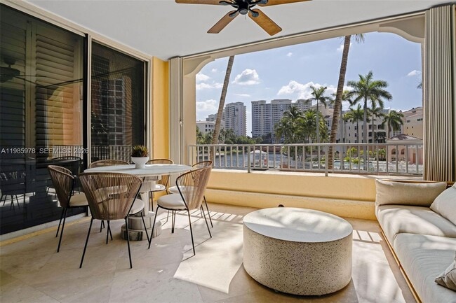 Building Photo - 725 Crandon Blvd Unit 203