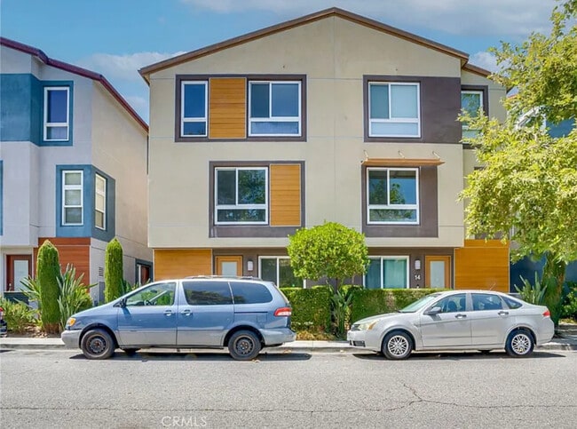 Photo - 2581 Arvia St. #13