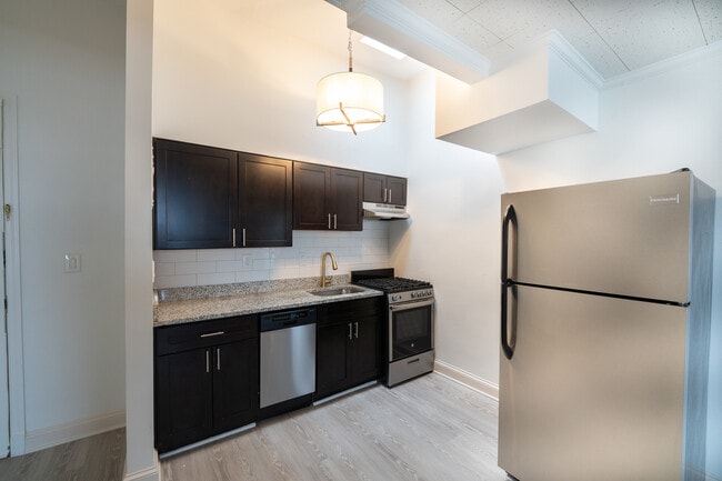 Photo - Flats of Saint Paul