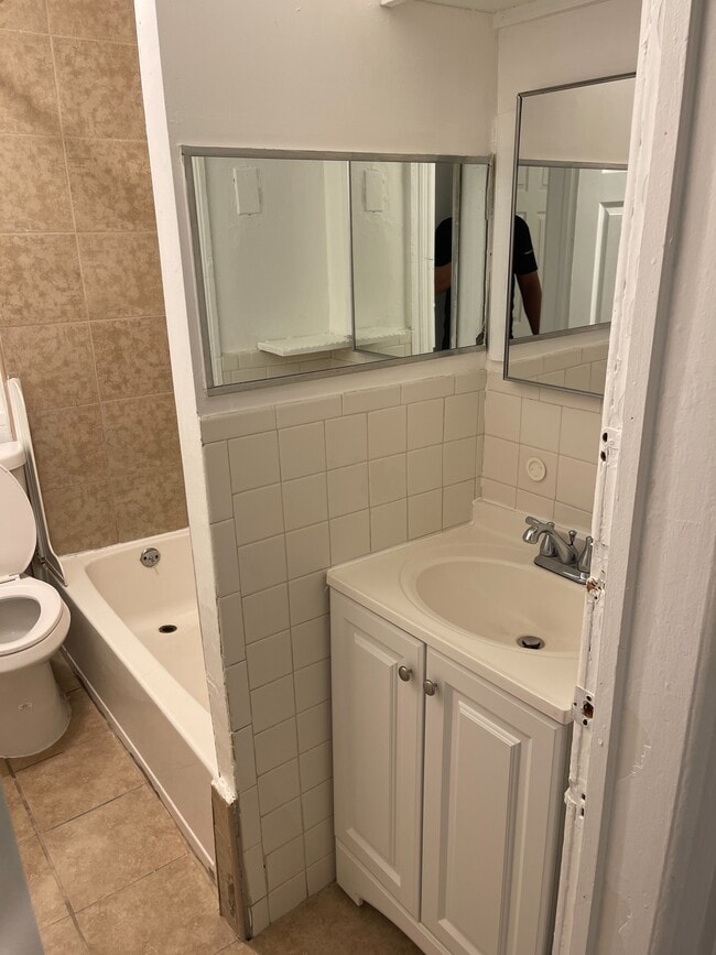 Photo - 42 McAdoo Ave Unidad 2