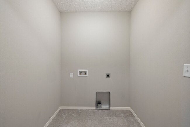 Photo - 3 Bedroom Duplex Rental in Monte Cristo Neighborhood!