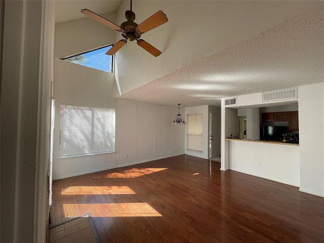 Building Photo - 9811 Walnut St Unit F-207