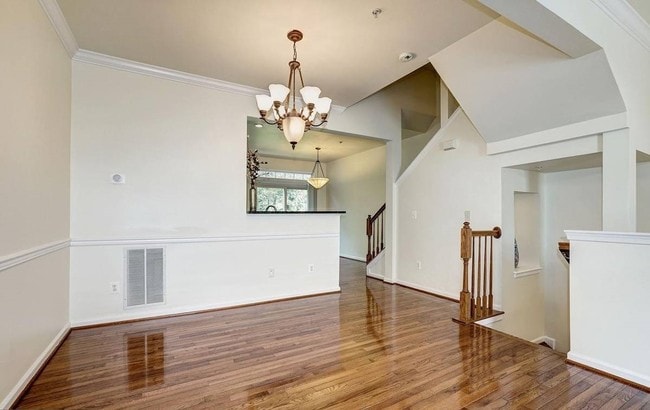 Photo - 2987 Huntington Grove Square