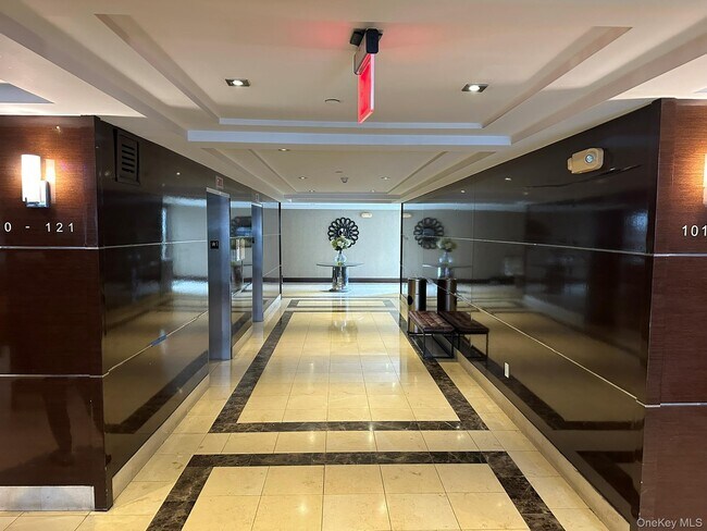 Photo - 64-05 Yellowstone Blvd Unidad 403S