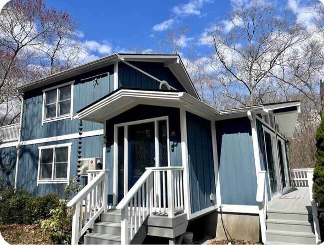 Building Photo - 127 Potter Hill Rd Rental