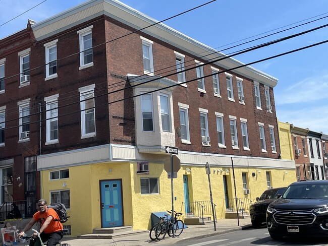 Building Exterior - 1501 S 16th St Apartments