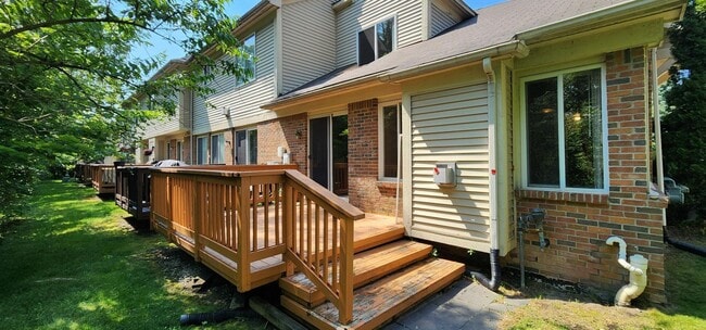 Photo - 152 Legacy Park Cir