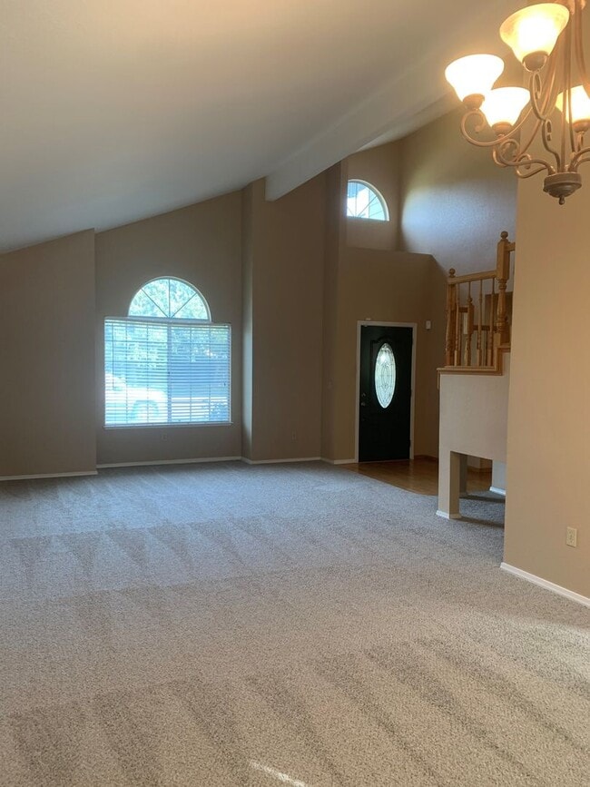 Photo - 5828 Laguna Vale Way