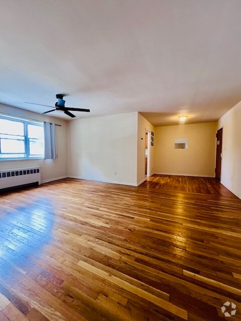 Building Photo - 401 Park Ave Unit B Rental