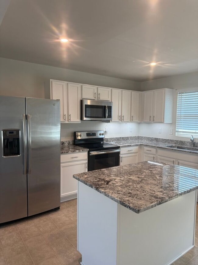 Photo - Newly Renovated 3BR Home in Prime Fort Mil...