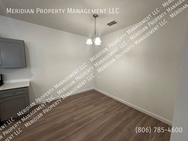 Photo - 5508 Itasca-A Unit A