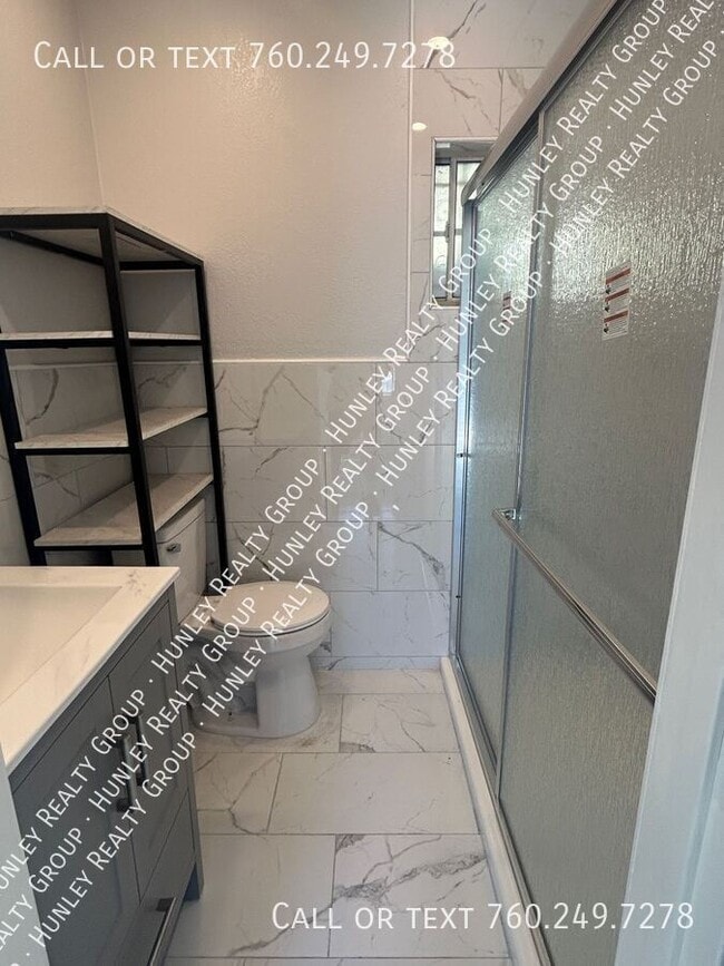 Photo - 1376 Gaviota Ave