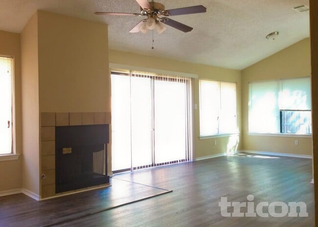 Photo - 3086 Rustlewind Ln