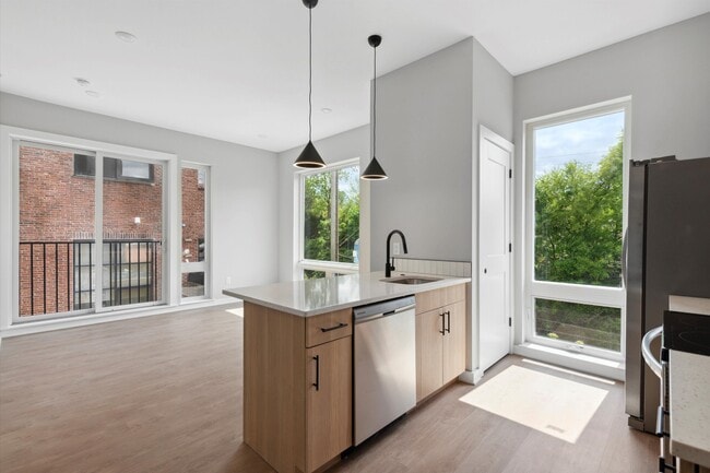 Building Photo - 308 W Chelten Ave Unit 313